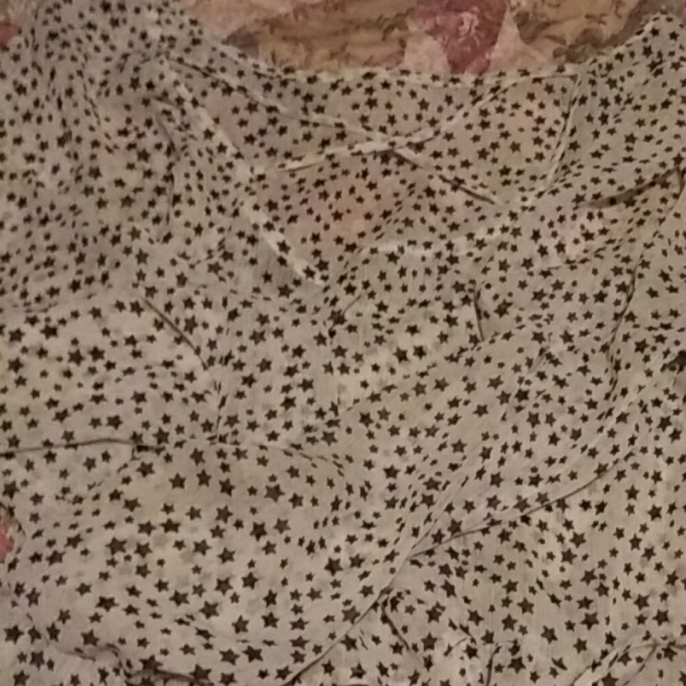 Top - Picture 2 of 2